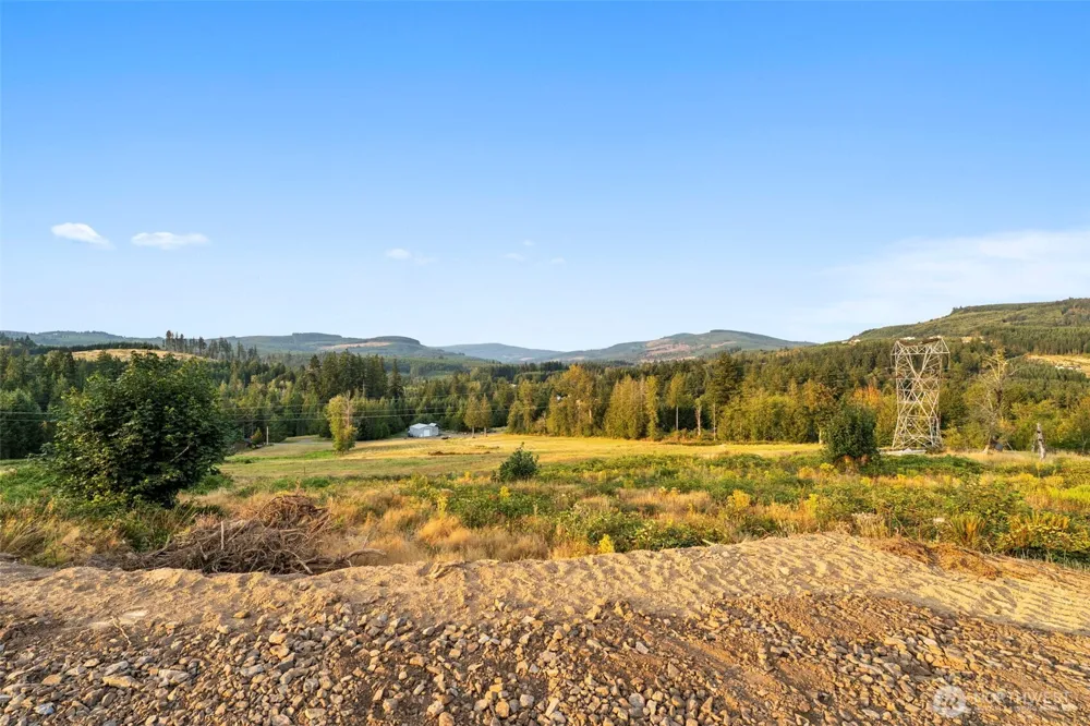 391 Brook Valley Road Kelso, WA 98626