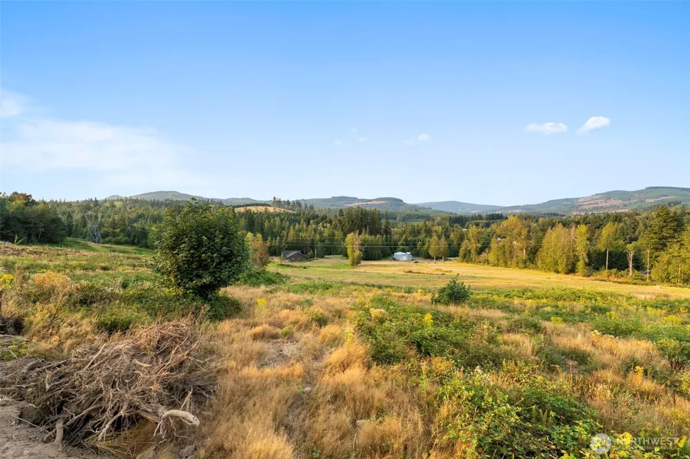 391 Brook Valley Road Kelso, WA 98626