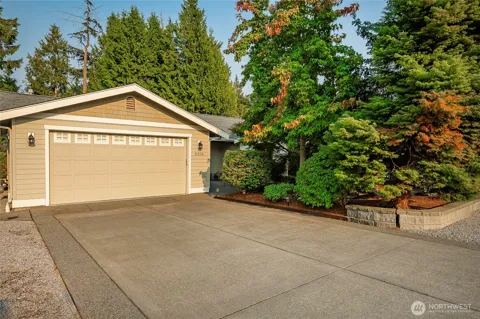 8204 Skeena Way