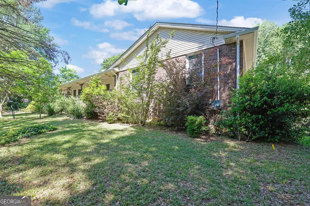 650 Riverside RD Roswell, GA 30075