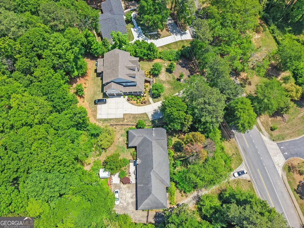 650 Riverside RD Roswell, GA 30075