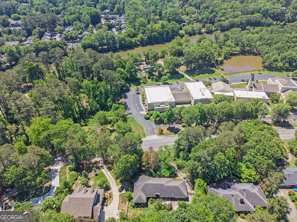 650 Riverside RD Roswell, GA 30075