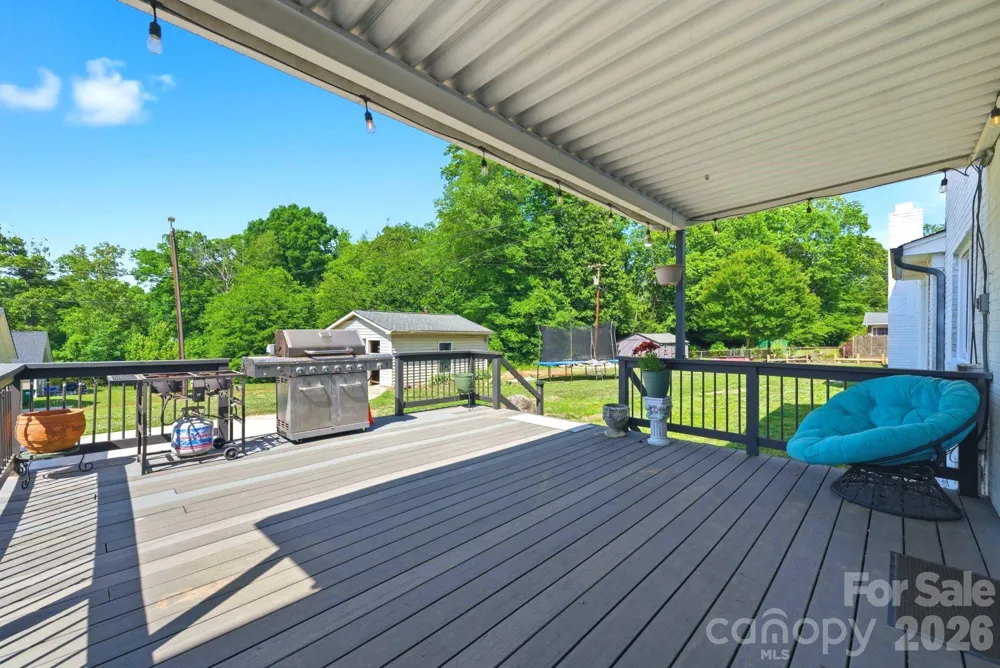701 E Iowa Avenue Bessemer City, NC 28016