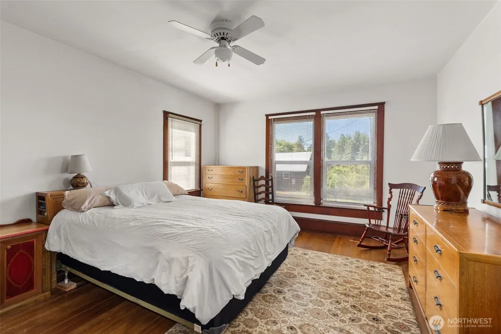 400 South Bank Road Elma, WA 98541