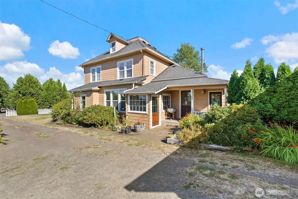 400 South Bank Road Elma, WA 98541