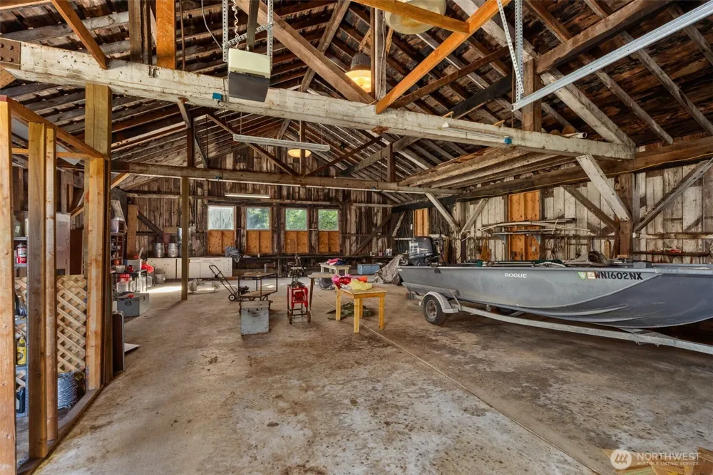 400 South Bank Road Elma, WA 98541