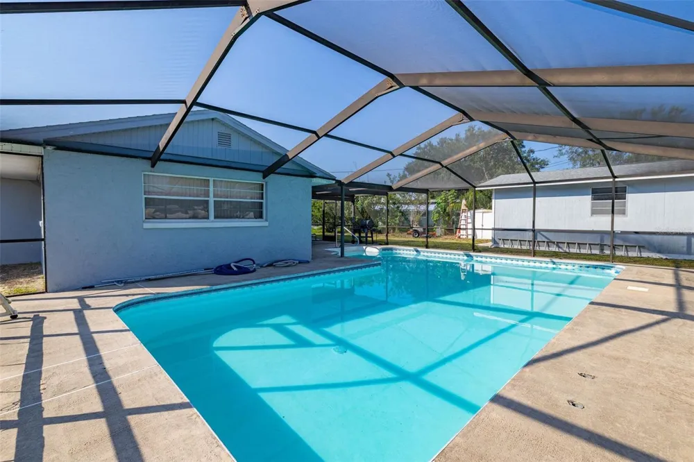 608 CHEROKEE CIRCLE Avon Park, FL 33825