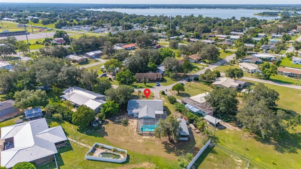 608 CHEROKEE CIRCLE Avon Park, FL 33825