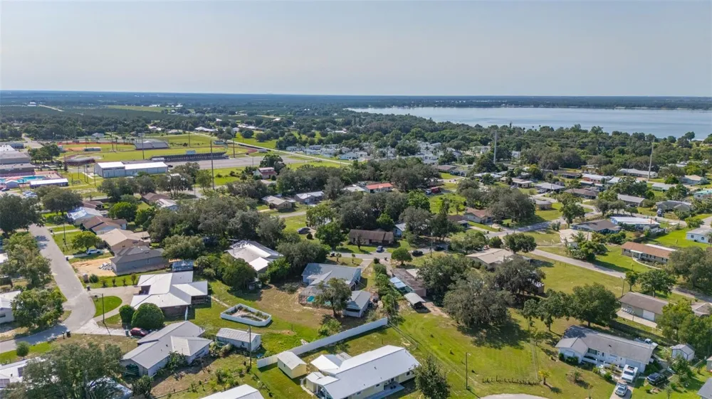 608 CHEROKEE CIRCLE Avon Park, FL 33825