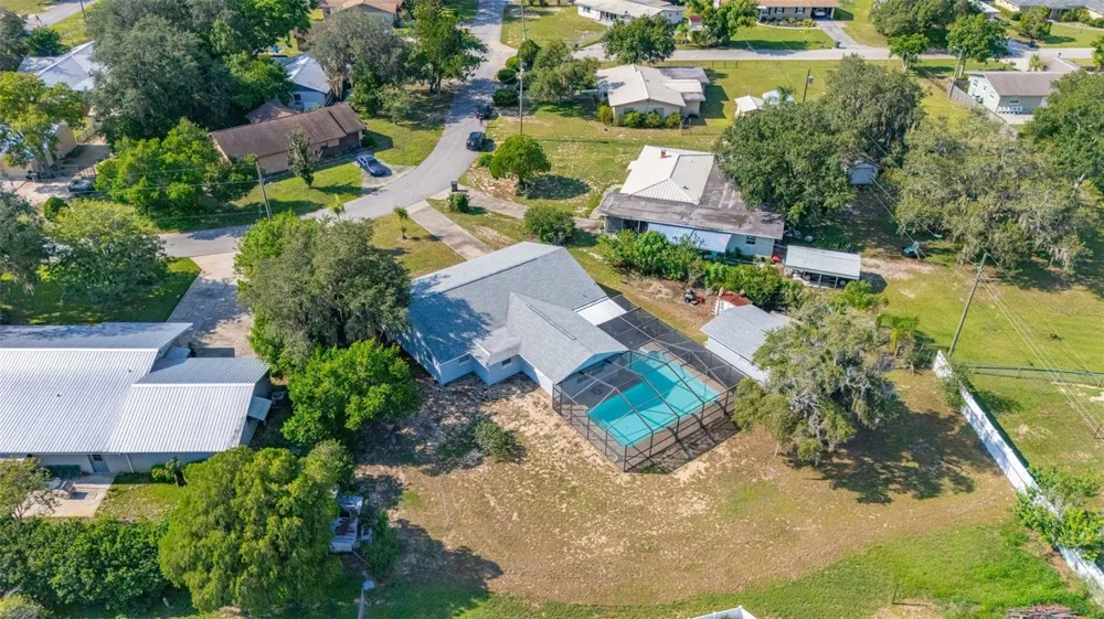 608 CHEROKEE CIRCLE Avon Park, FL 33825