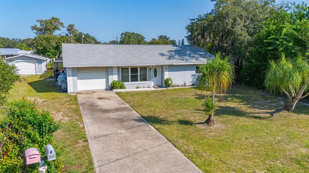 608 CHEROKEE CIRCLE Avon Park, FL 33825