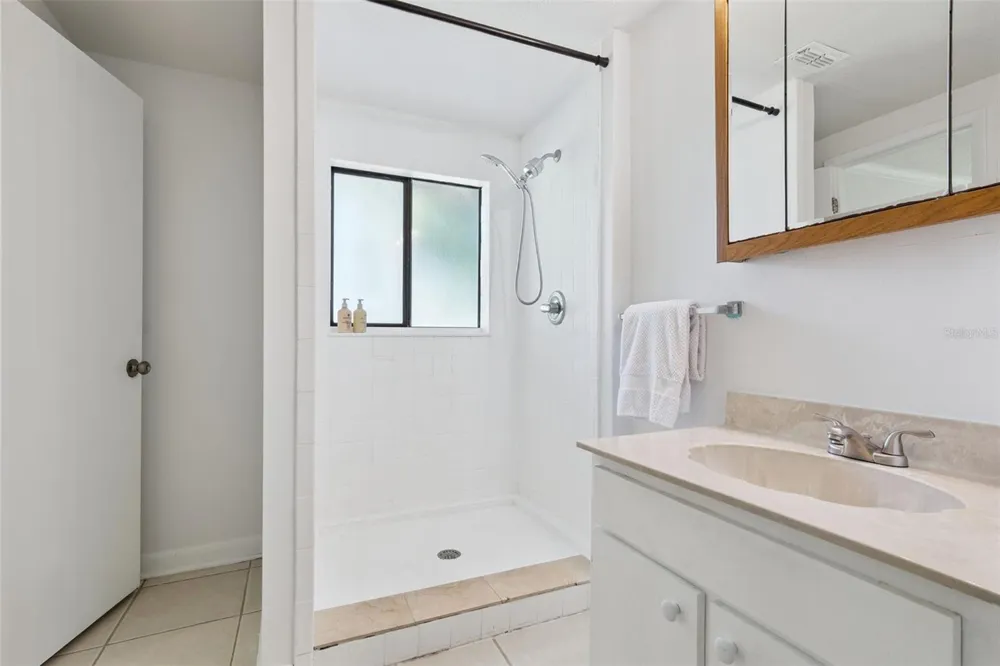 5556 S LANCEWOOD CIRCLE Port Orange, FL 32127