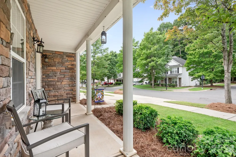 19300 Kanawha Drive Cornelius, NC 28031
