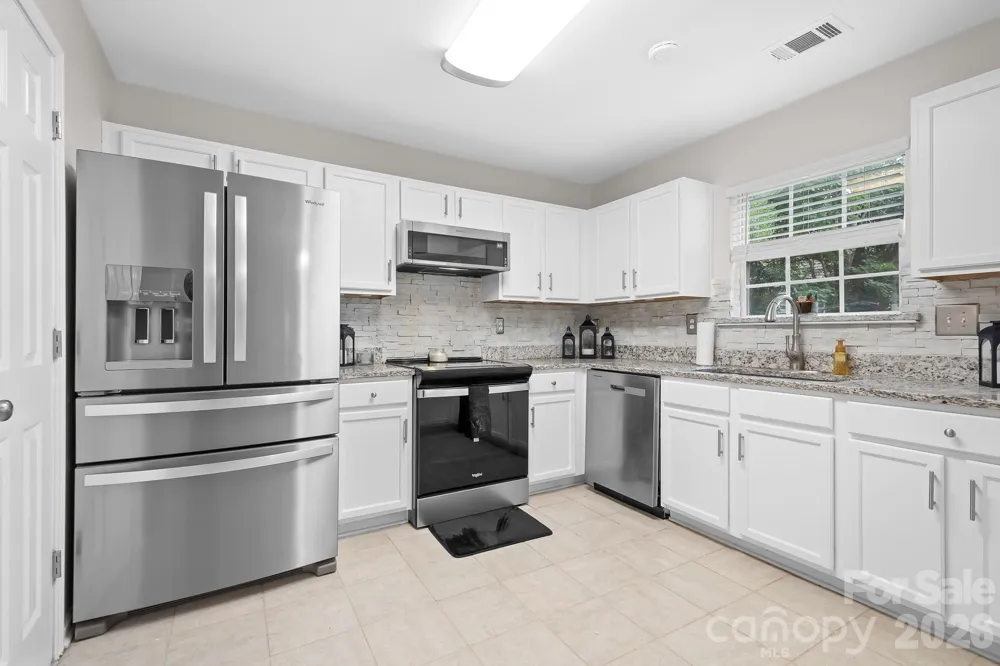 19300 Kanawha Drive Cornelius, NC 28031