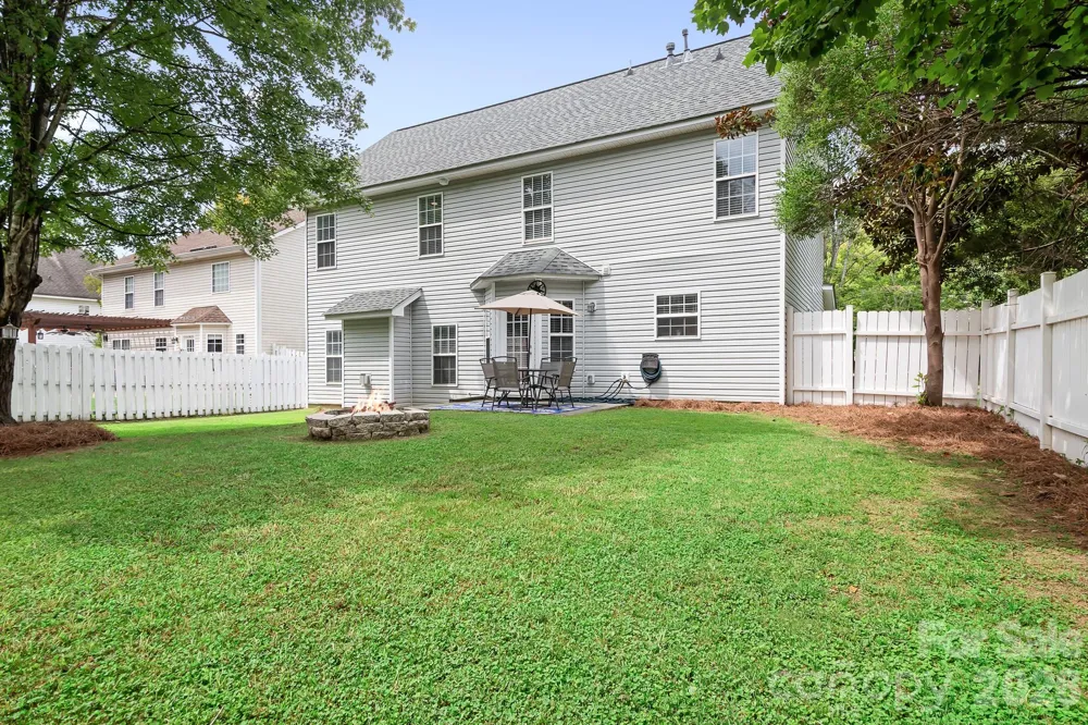19300 Kanawha Drive Cornelius, NC 28031
