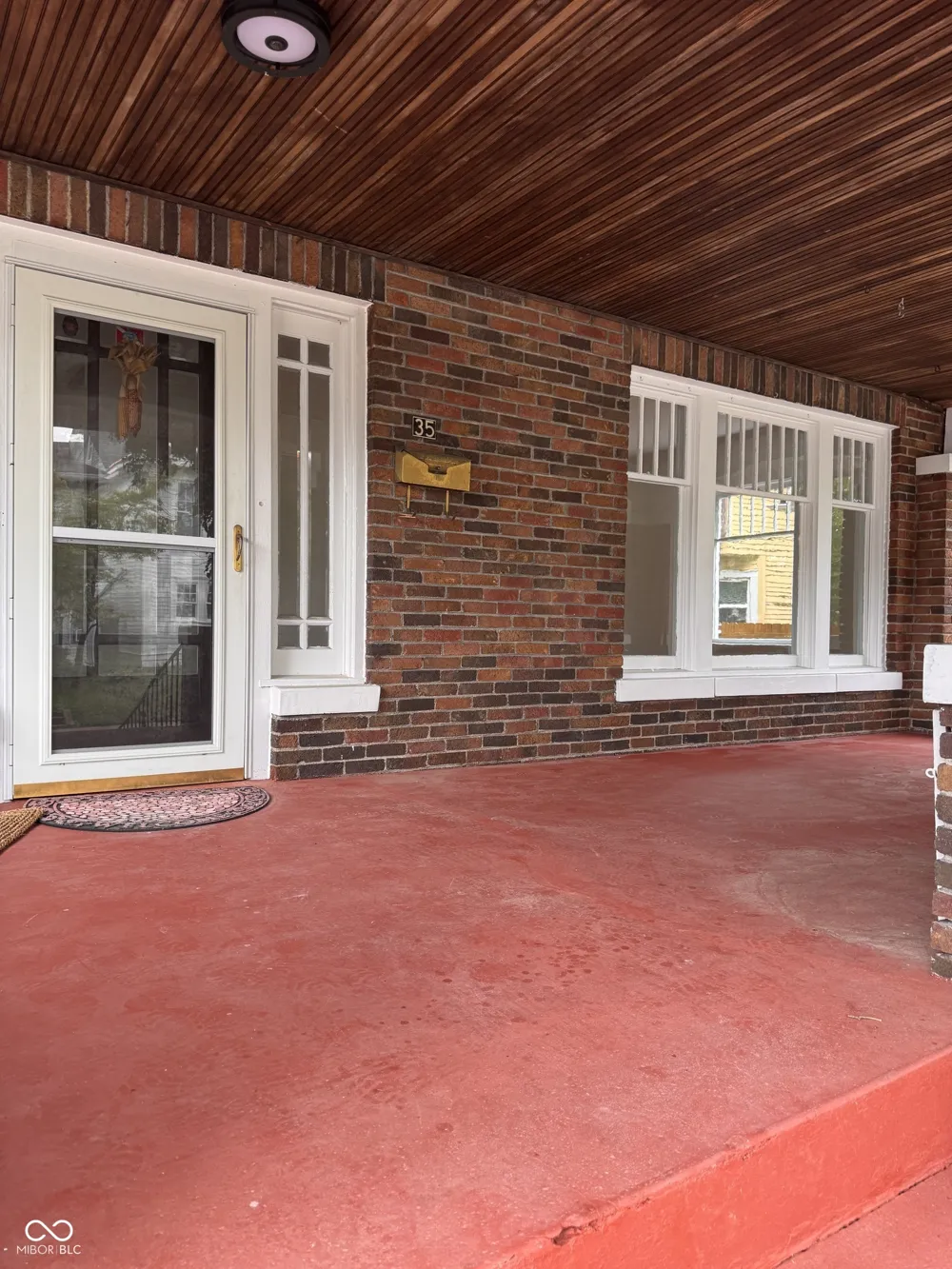 35 E King Street Franklin, IN 46131
