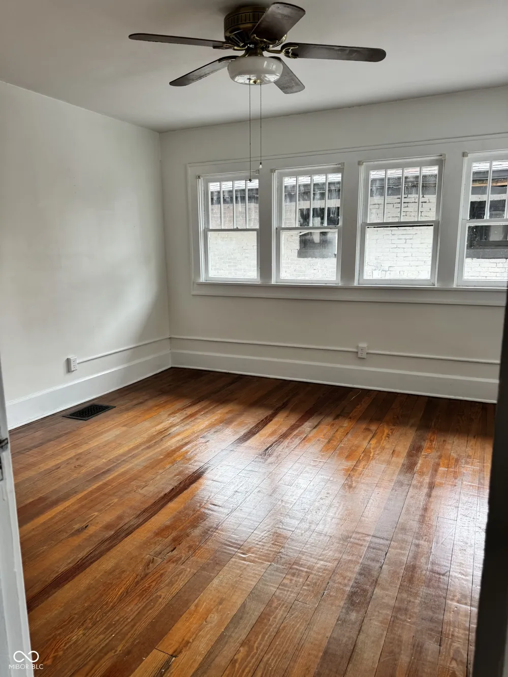 35 E King Street Franklin, IN 46131
