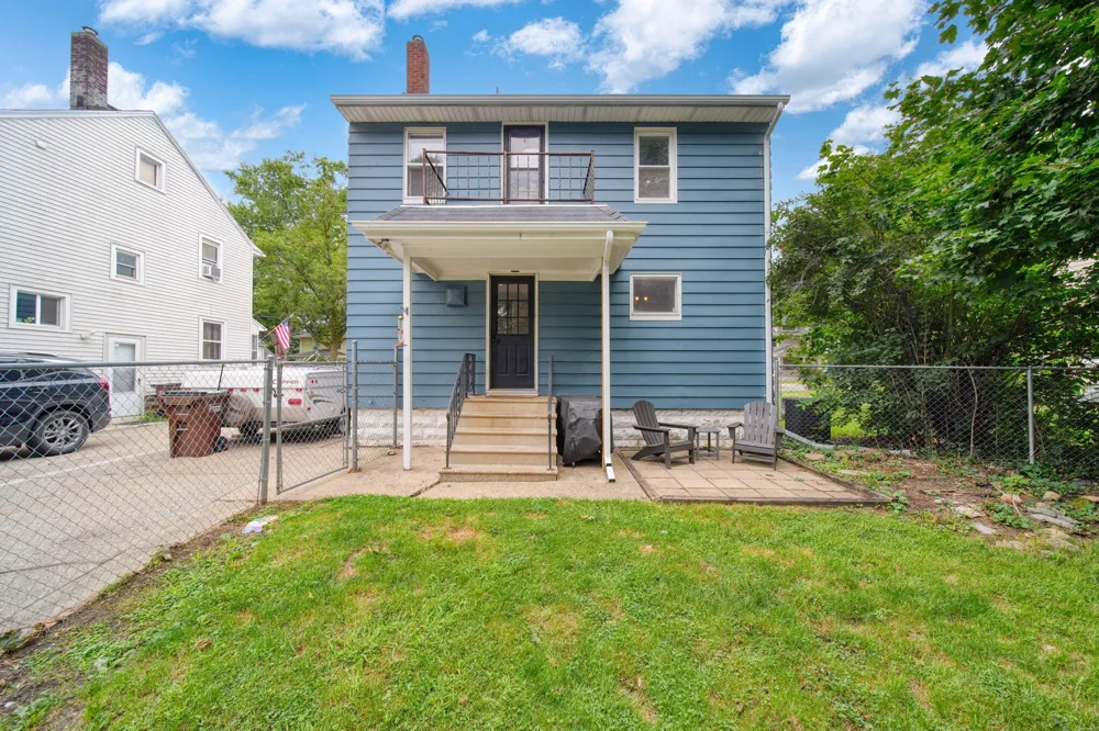 227 Bowen Street Jackson, MI 49202