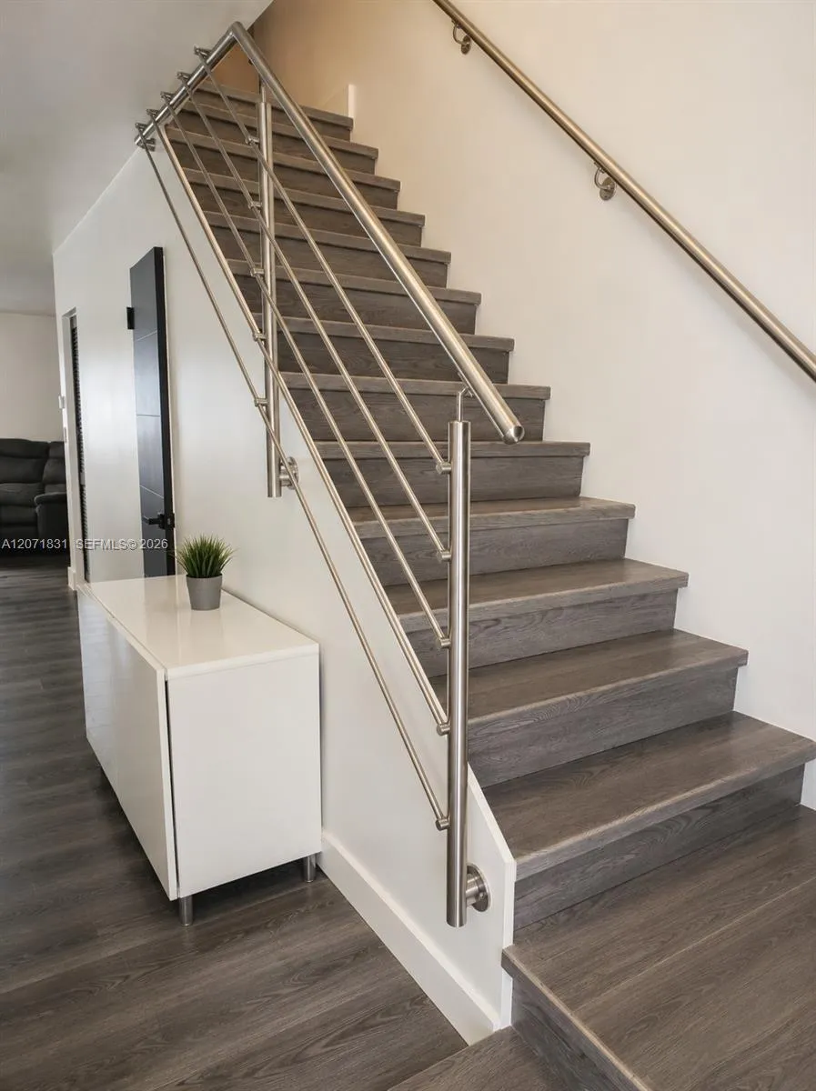 3600 NE 167th St #19 North Miami Beach, FL 33160