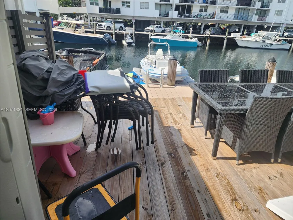 3600 NE 167th St #19 North Miami Beach, FL 33160