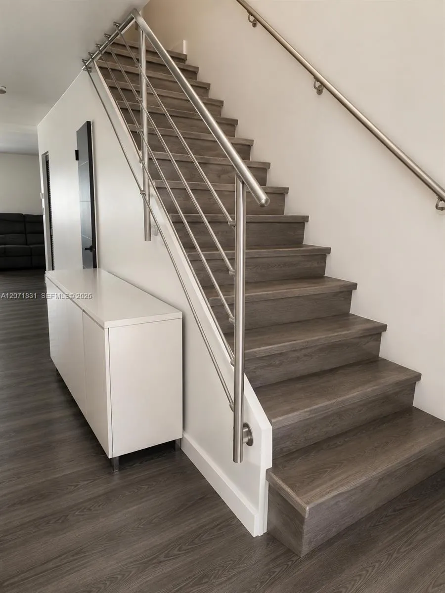 3600 NE 167th St #19 North Miami Beach, FL 33160