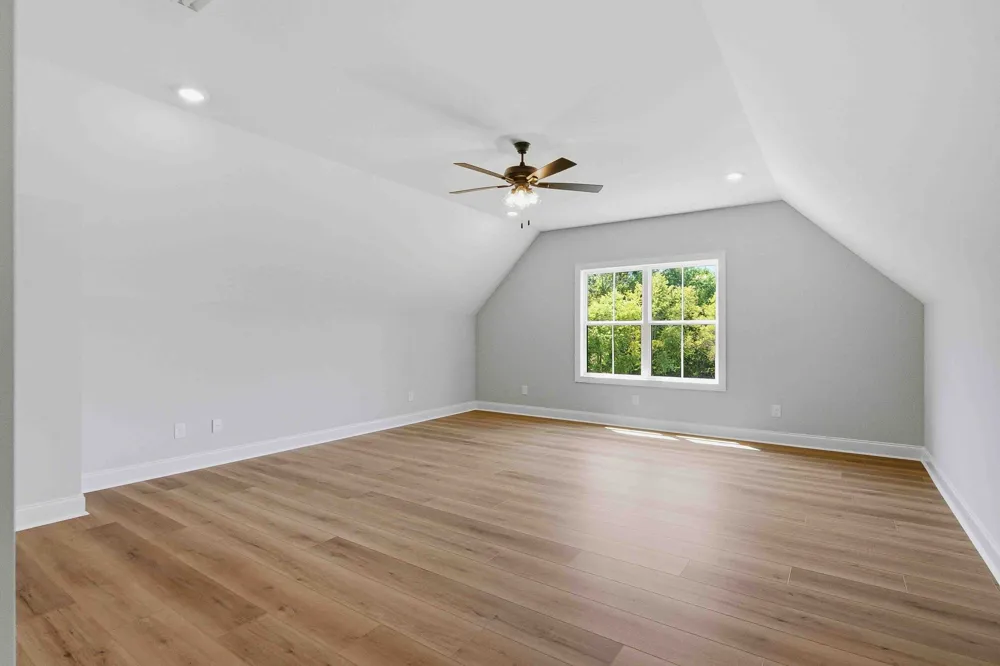 4564 Washington Rd Greenbrier, TN 37073