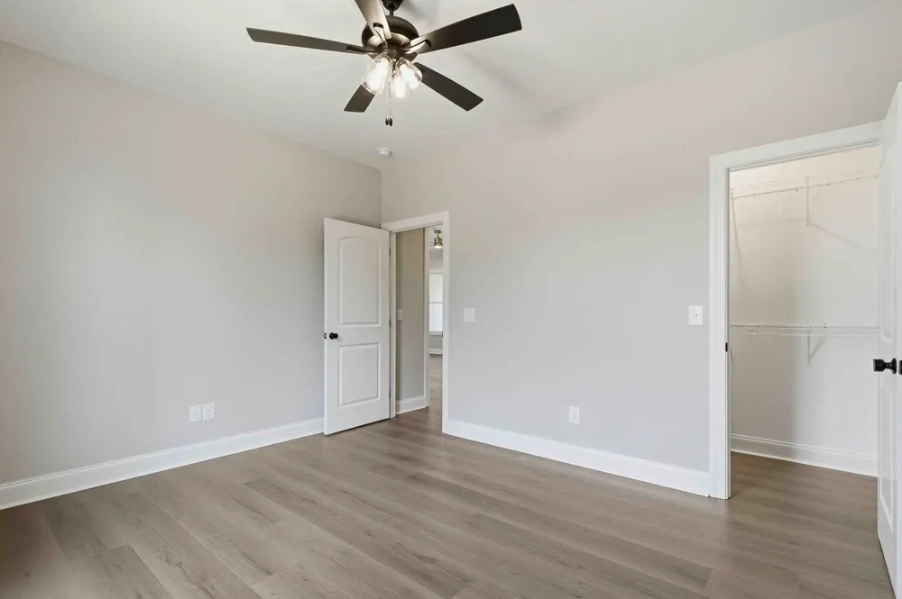 4564 Washington Rd Greenbrier, TN 37073