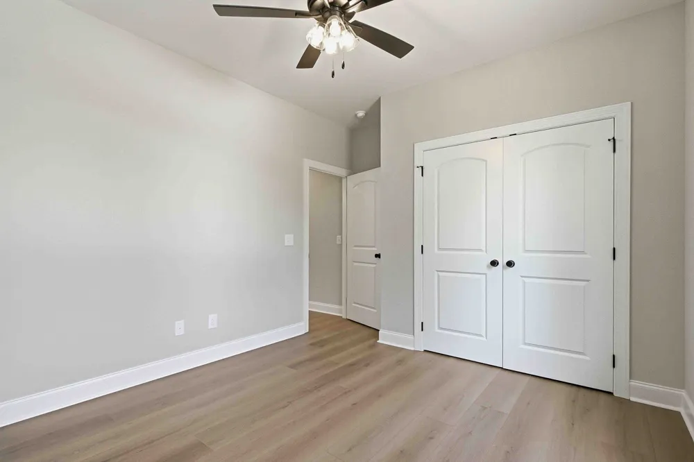 4564 Washington Rd Greenbrier, TN 37073