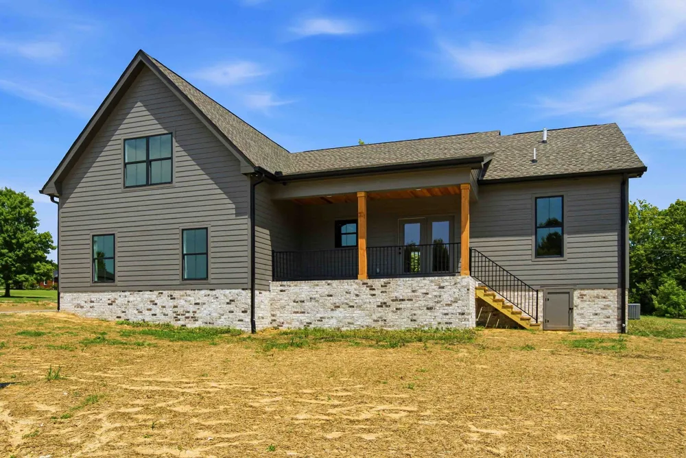 4564 Washington Rd Greenbrier, TN 37073