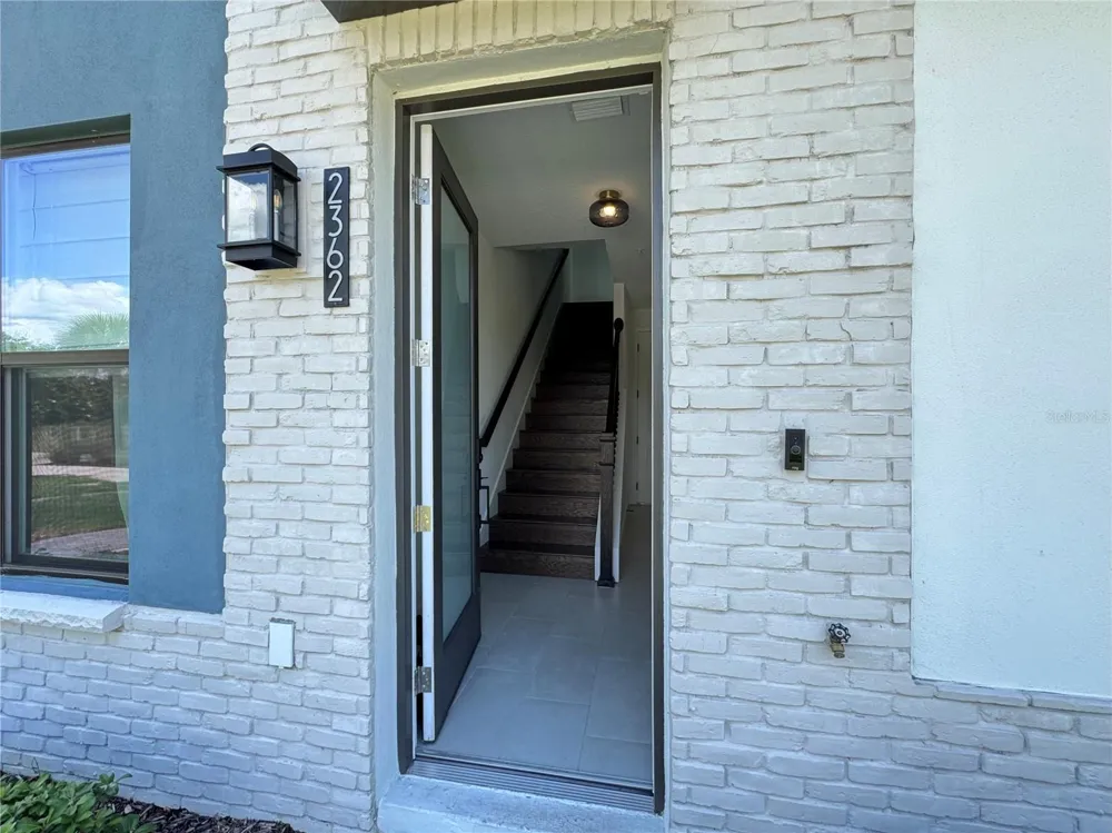 2362 ADDALIA ALLEY Orlando, FL 32804