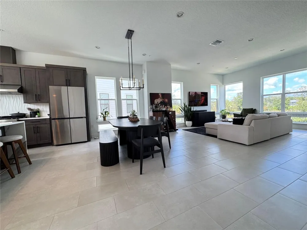 2362 ADDALIA ALLEY Orlando, FL 32804