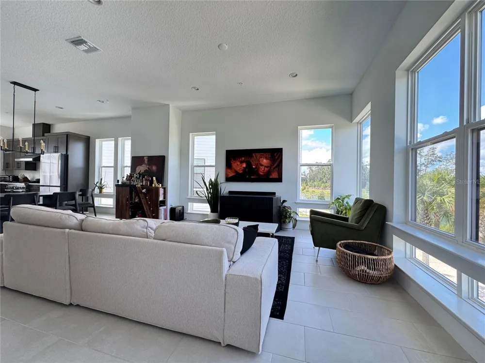 2362 ADDALIA ALLEY Orlando, FL 32804