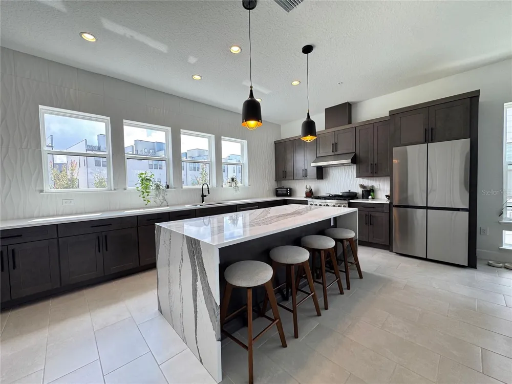 2362 ADDALIA ALLEY Orlando, FL 32804