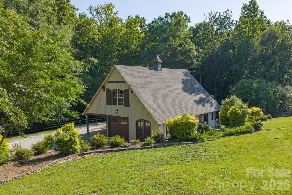 8528 Waxhaw Creek Road Waxhaw, NC 28173