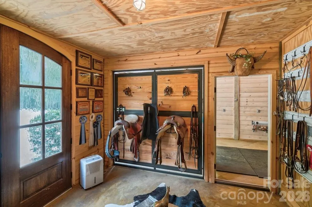 8528 Waxhaw Creek Road Waxhaw, NC 28173