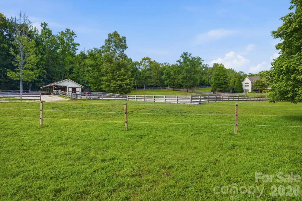 8528 Waxhaw Creek Road Waxhaw, NC 28173
