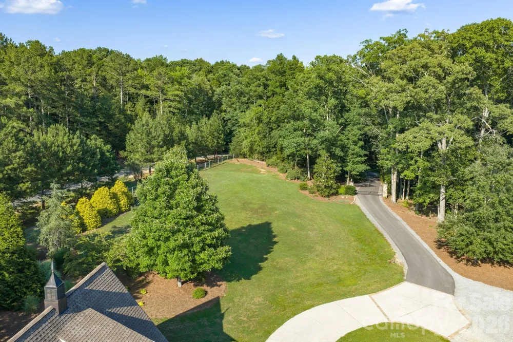 8528 Waxhaw Creek Road Waxhaw, NC 28173