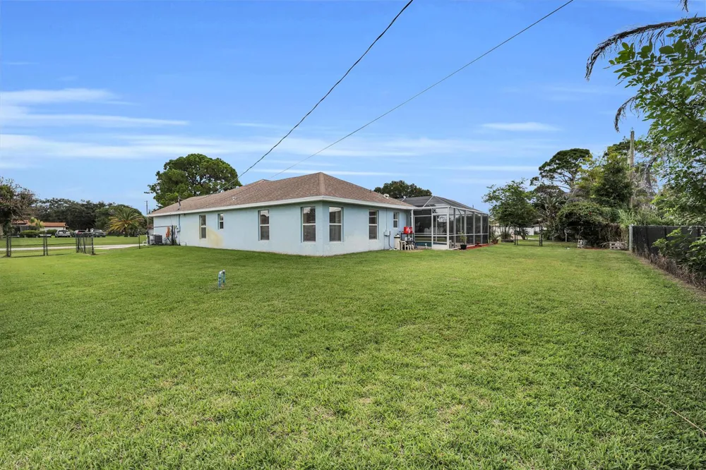 398 SE Bayview Terrace Port St. Lucie, FL 34983