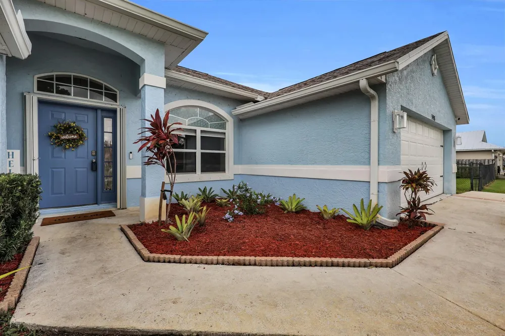 398 SE Bayview Terrace Port St. Lucie, FL 34983