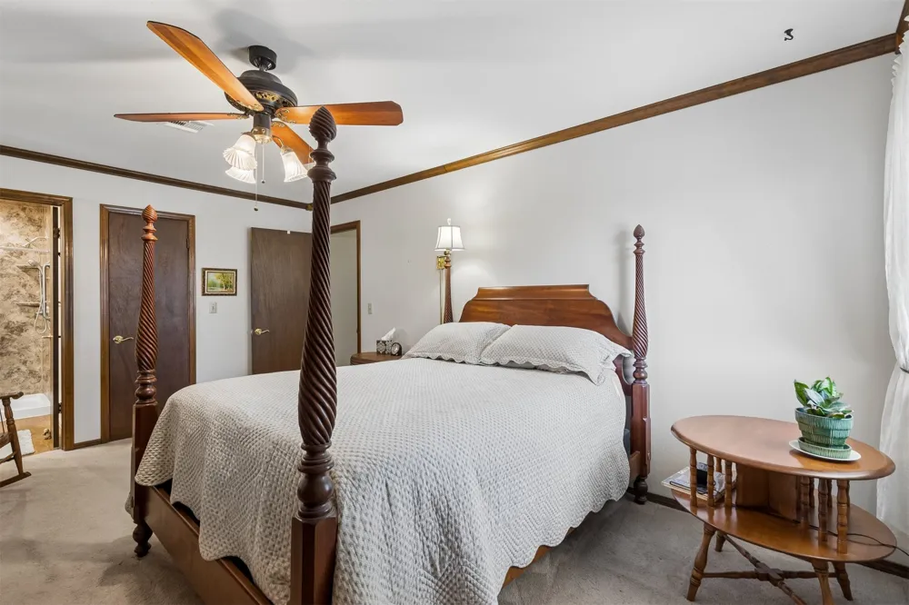1002 Sunset Circle Yale, OK 74085