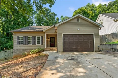 2211 Wanda Drive