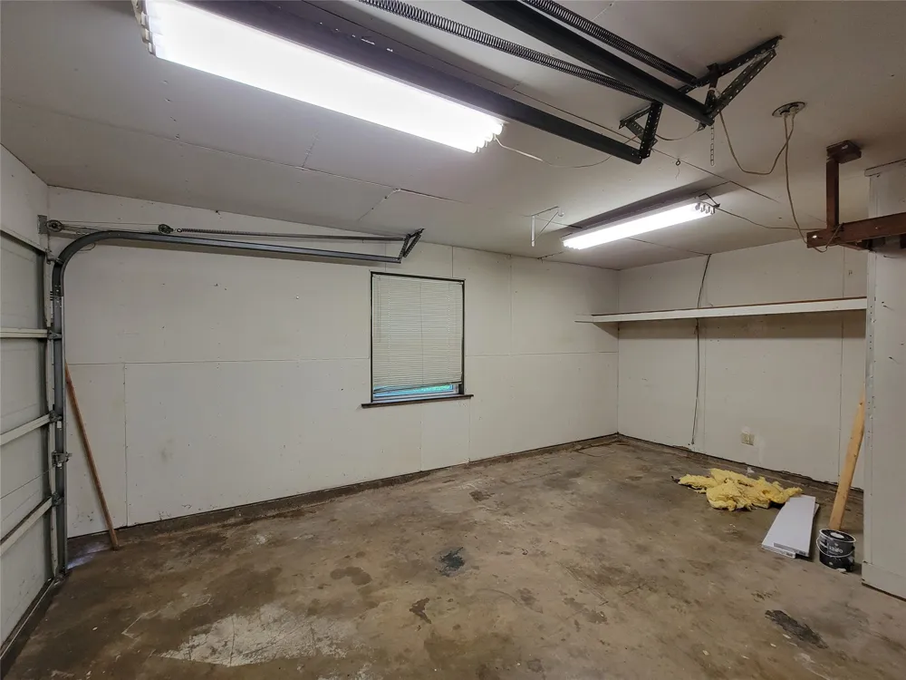 1000 Springdale Road Bedford, TX 76021