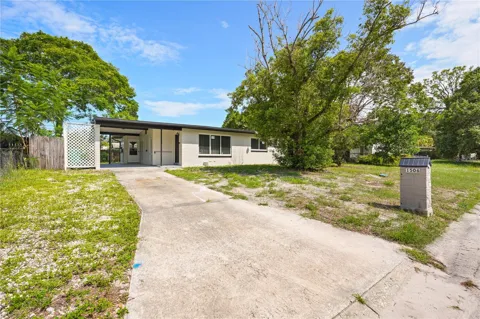 1506 HARVARD DRIVE