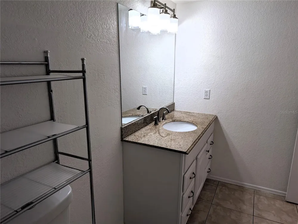 1051 FORREST NELSON BOULEVARD #L204 Port Charlotte, FL 33952