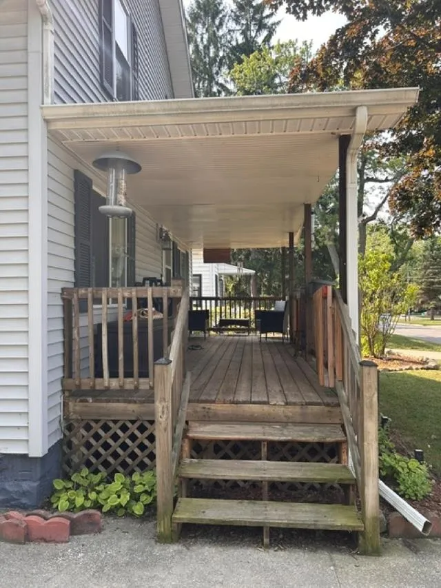 108 Grove Avenue Alma City, MI 48801