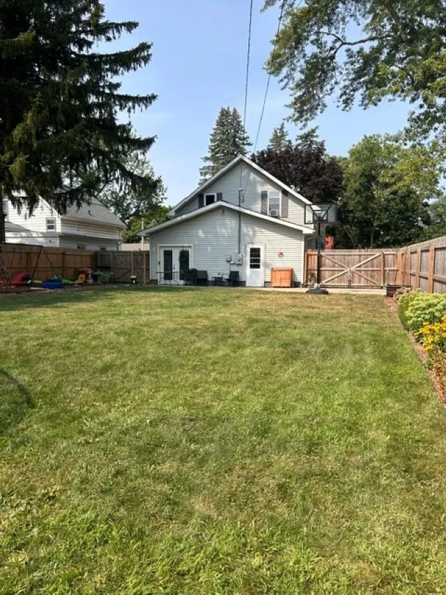 108 Grove Avenue Alma City, MI 48801