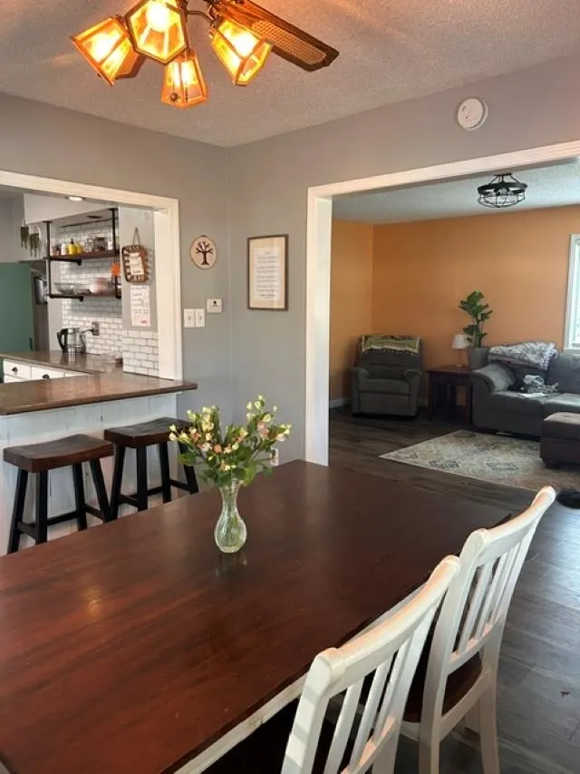 108 Grove Avenue Alma City, MI 48801
