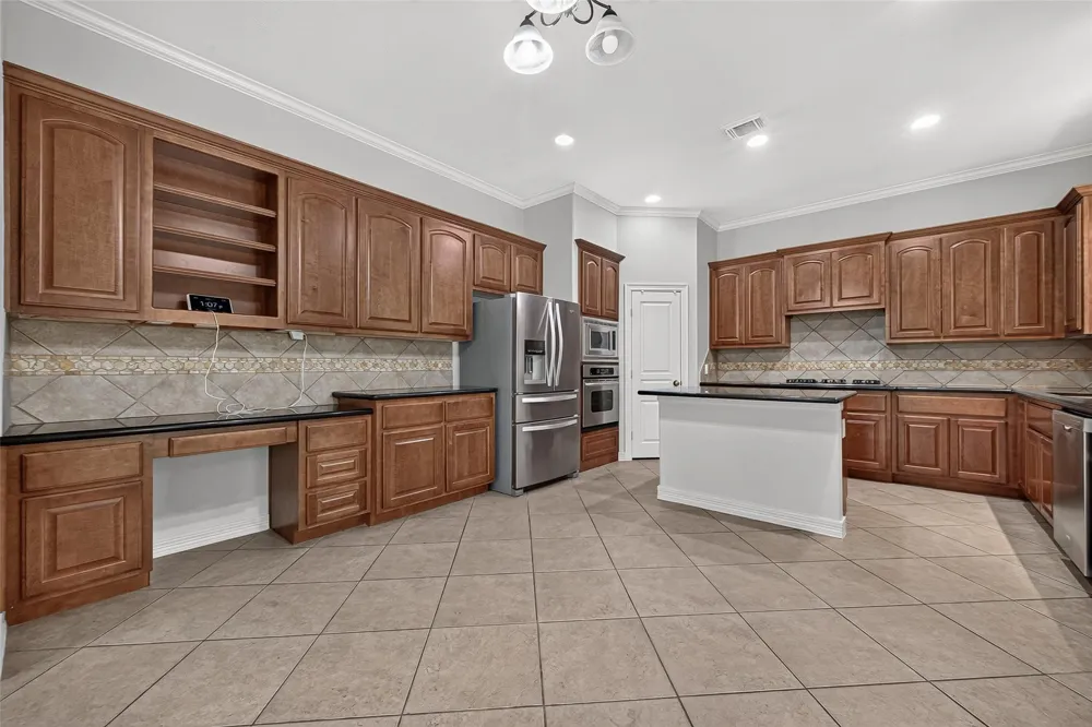 8602 Two Sisters Court Missouri City, TX 77459
