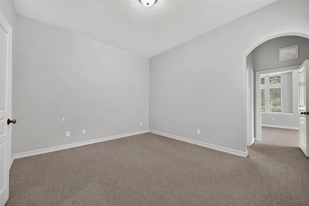 8602 Two Sisters Court Missouri City, TX 77459
