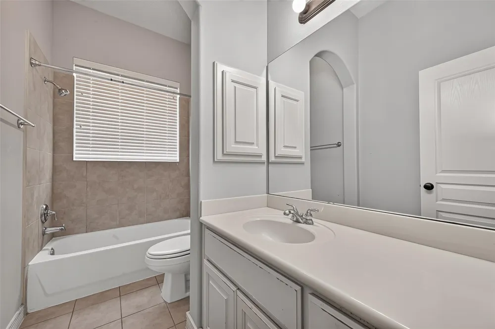 8602 Two Sisters Court Missouri City, TX 77459